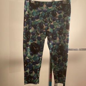 Betsy Johnson leggings!!